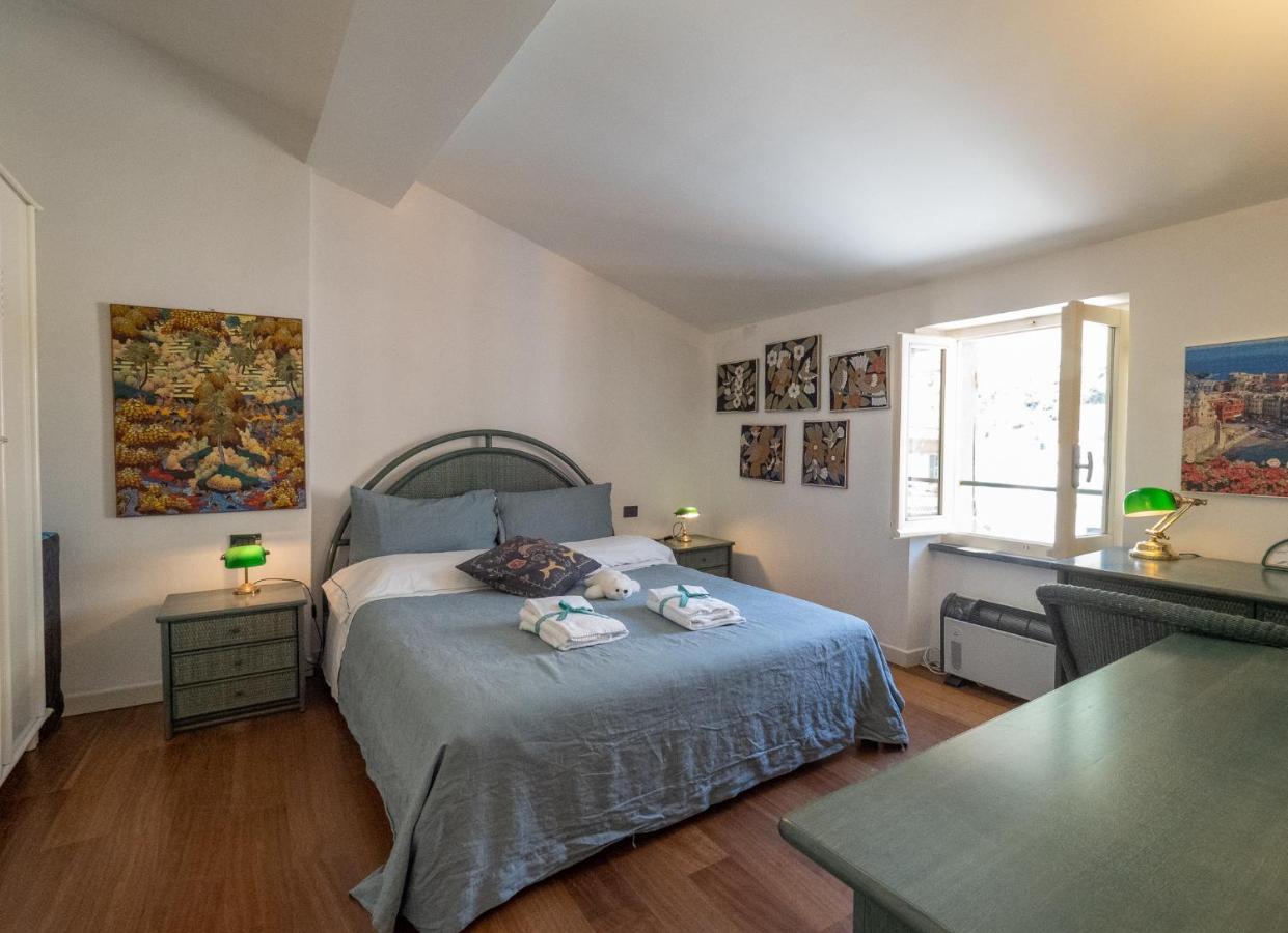 Lassu Apartment With View Vernazza Exterior photo